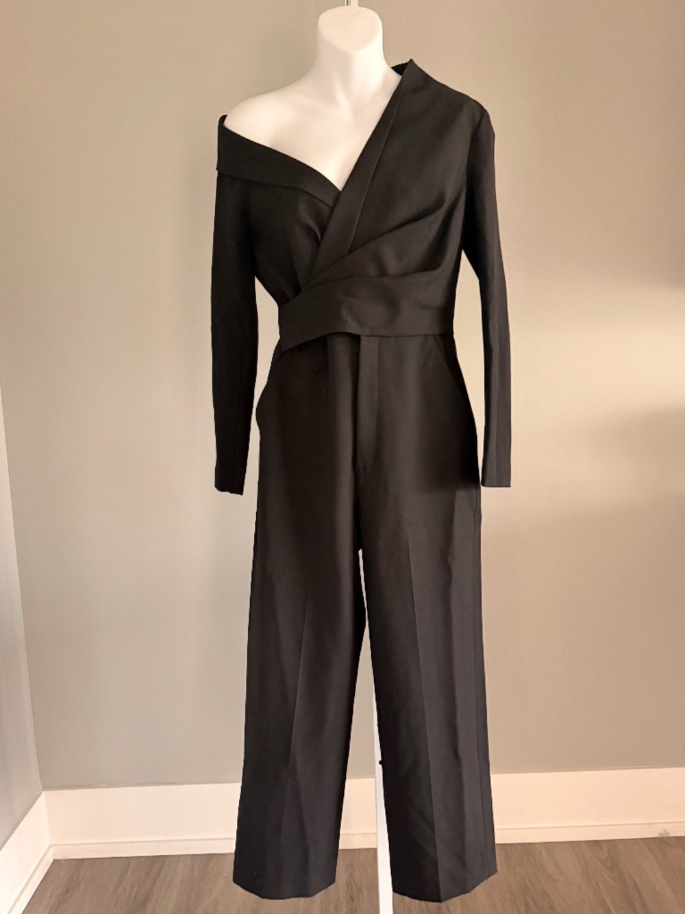 ALC Gorgeous Off-Shoulder